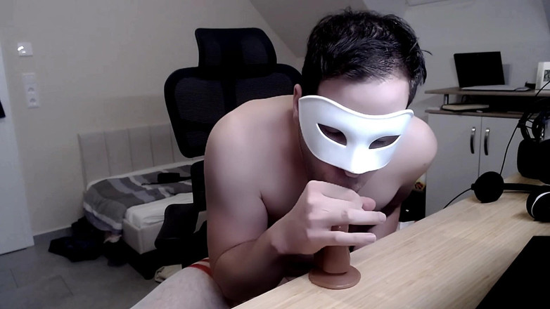 Kinkymah: 라이브 Sissy 자위: 웹캠 지배 및 후장 장난감 사정