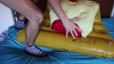 Inflatable Lovers