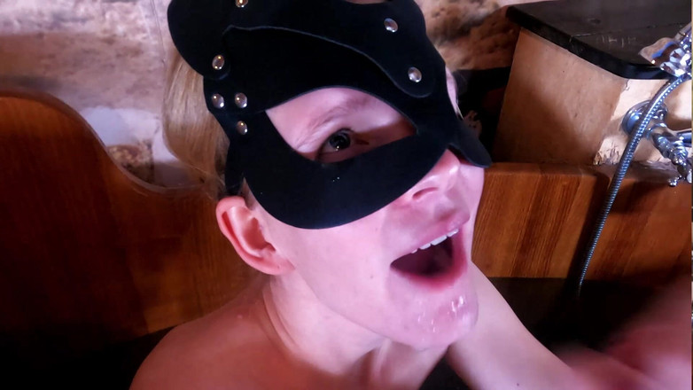 Bikergirl_97: Gadis remaja junges gibt geilen nyepong kontol mit sampai dicrot...