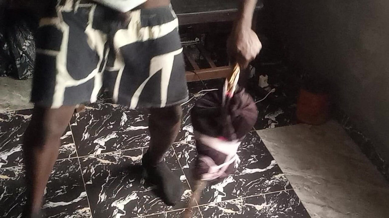 Moviesporn1: Este irmão duro em porra sem convidar mulher