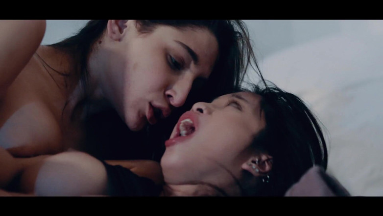 SweetheartVideo: Elsa scène 1 jeune amour
