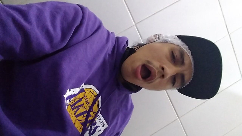 AlexAlejandro13: Avere il miglior tempo nei bagni pubblici