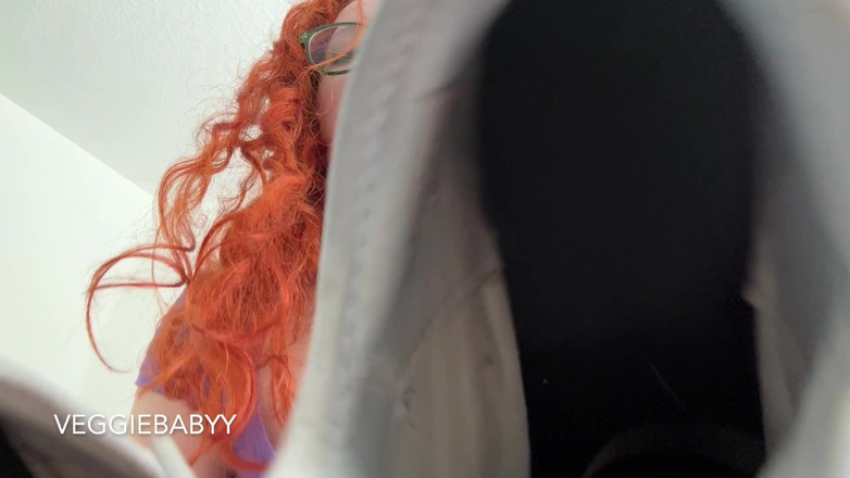 Veggiebabyy: Manipolatrice ragazza cattiva ti fa sentire le sue scarpe da...