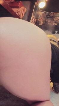 Huge Anal Gape Xl Glass Butt Plug Butt Girl Tiffany Ciskiss