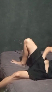 내가 레즈비언이 자위하는 걸 보고 엉덩이를 핥았어