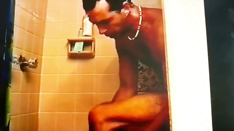Cory Bernstein: विंटेज 2001 प्रसिद्ध पुरुष नग्न हस्तियां xxx सेलिब्रिटी एकल सेक्स टेप - शॉवर में सुपरमॉडल कोरी शेविंग करते हुए पकड़ी गई