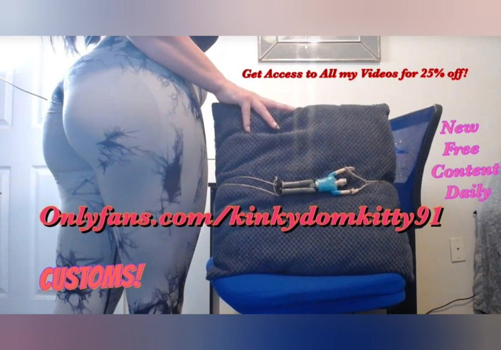 Julia Ryan: Tiếng vọng vòi hoa sen xì hơi