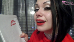 Goddess Misha Goldy: Transformando você no papel e beijando