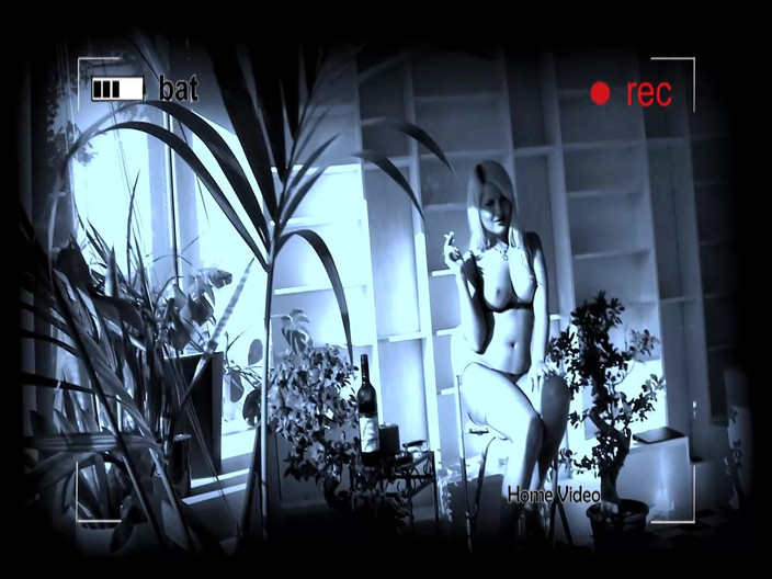 EroticPlanet XXX: Sarışın Bebek Antinia Vahşi Evde Sikiş Festivali