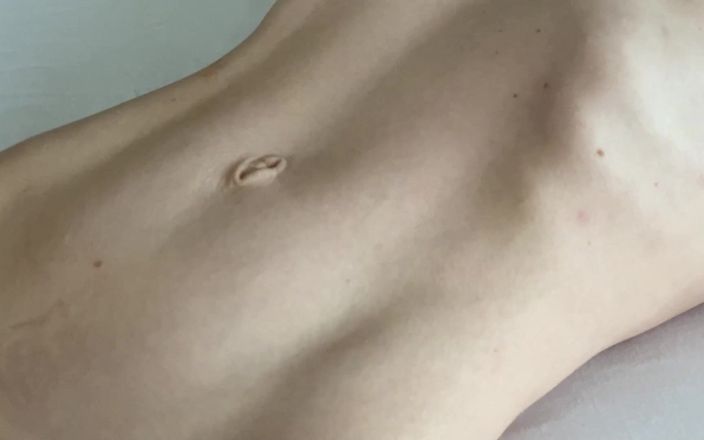 Mistress Mary: メアリー様の筋肉質の背中と上腕二頭筋
