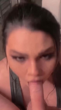 Wielkie usta Sex oralny! Wędzidełka całuje wytryski