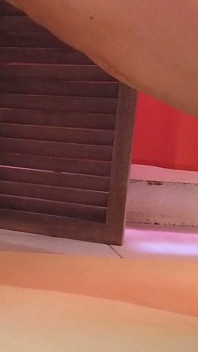 Typ Bekommt Eine Erektion Und Ejakuliert Während Einer Nackten Trainingseinheit Nach Zwei Wochen Sexueller Abstinenz