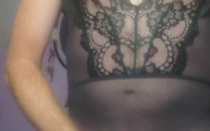Fantasies in Lingerie: Jag älskar att bära min sexiga underkläder och strök 3