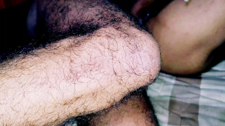 Raj porno studio: Desi Bhabhi Ko Pahli Bar Gand Marwane Ke Liye Manaya