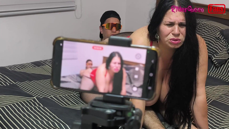 Riderqueen: Video cho người hâm mộ của tôi: ảo tưởng qua đường lỗ...