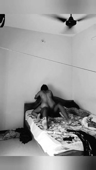 Горячие пары трахаются с черным и белым
