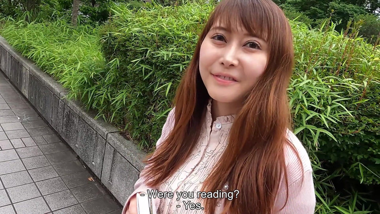Tenshigao: Japanese Cheating Wife Miki Motohashi Comes to Us to Fuck