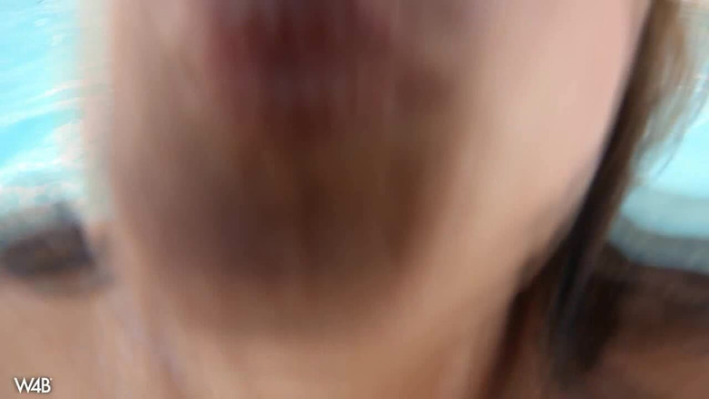 Watch4beauty: Kaki di atas