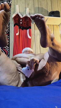 Yaramaz erkek delisi sapık amcık çok ıslak ve sulu boşalıyor