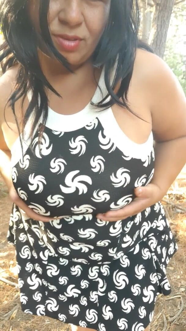 Riderqueen: Stepmommy in outdoors