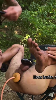Lo schiavo si fa distruggere il come ricompensa