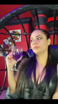 Goddess Kiffa - My Sexy Stepmother Is a Dominatrix