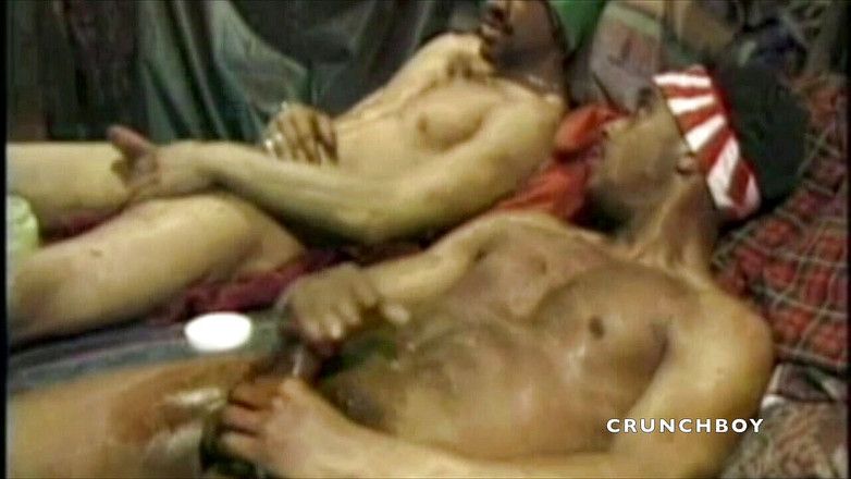 Raw French Bad boys: 흑인 대물 자지에게 따먹히는 두 명의 흑인 대물 자지