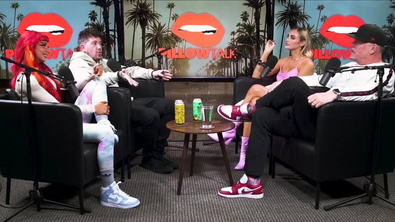 Pillow Talk: Kenzie anne mất p * rn trinh tiết với Tyga