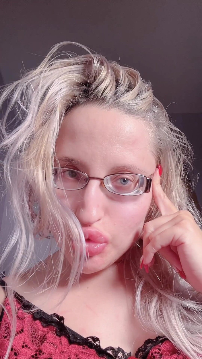 FinDom Goaldigger: Одержимость губами соблазнением