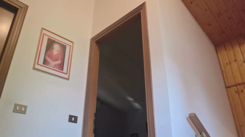 Nicoletta Embassi: Costum Request Shaving Pussy and Outdoor Flashing