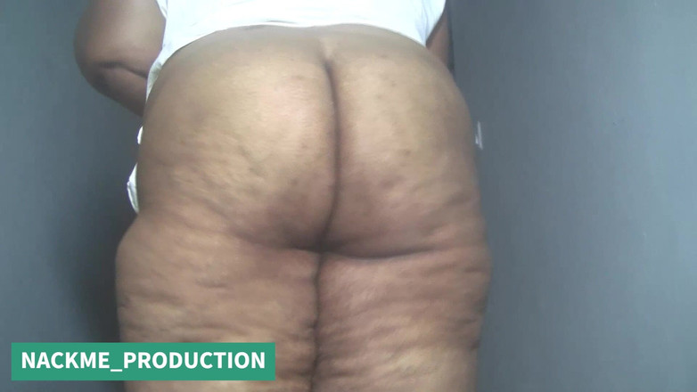 NACKME_PRODUCTION: Смотри, как я мое свое большое тело после уборки