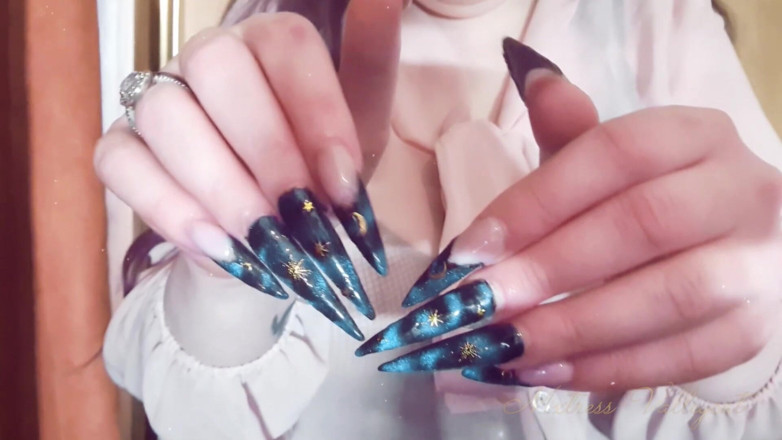 Mxtress Valleycat: Magnetic Galaxy Nail Play