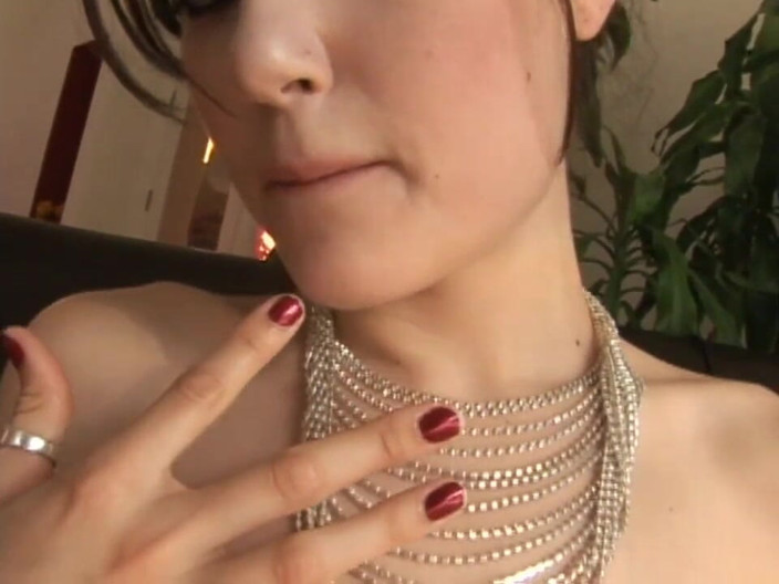 Anal Invasion: Sasha Grey mengambil zakar keras yang besar di pantat!