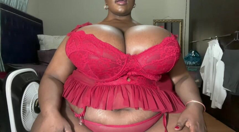 Legendary Booty Overdose: Awek montel miang mengusik dengan alat penggetar