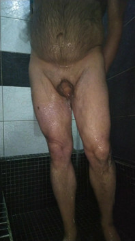 Stepdaddy Showering