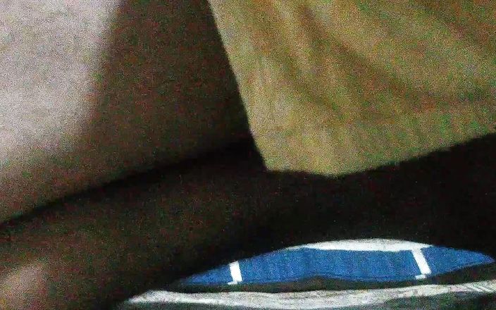 A toz: Indian Amateur Desi Boy Masturbation