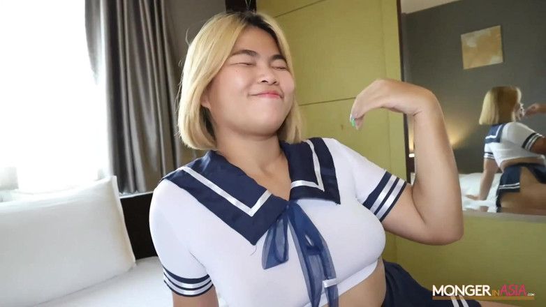 Monger In Asia: สาวน่ารักบิ๊กบูตี้ ชอบเย็ดแบบเร็วๆ