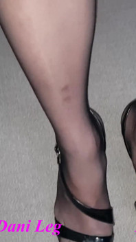 Dani_leg in Black Stockings Enjoys the Big Load