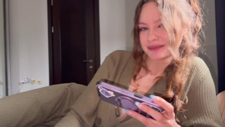 Alexa Poshspicy: Bakış açısı: üvey kız arkadaşım beni mastürbasyon yaparken yakaladı ve anal...