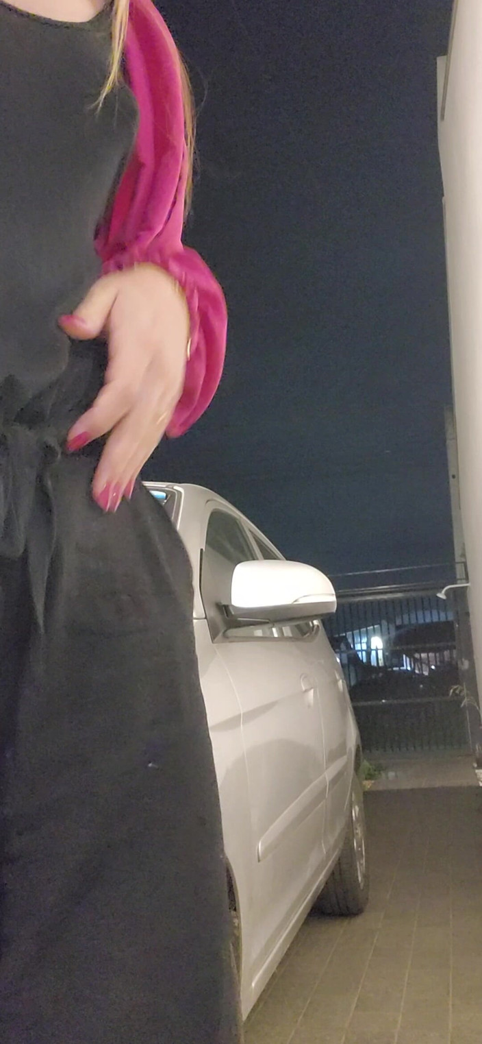 Nicolly: Vieni a vedere cosa ho preparato ieri sera, ti garantisco...