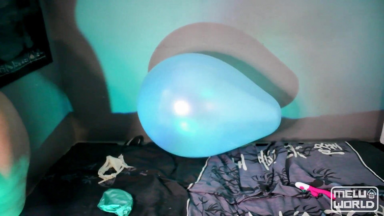 Bunny Looner: Reiten Sie Squirt und pop Tonnen von großen Ballons - Bunny...