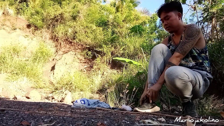 Mariojakolino: 我在外面自慰，用我的肉光，这是一个粉丝点的