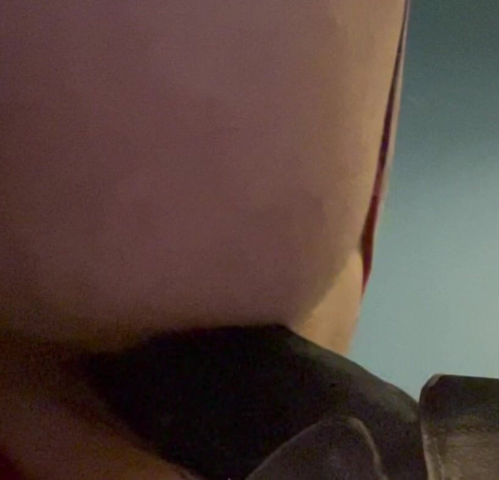 Haggy Baggy: Une grosse bite noire se fait baiser à sec