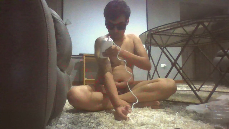 Alyssa Karim Merali: Sissy Shows Sexy Body While Completely Nude and Enjoying Her...