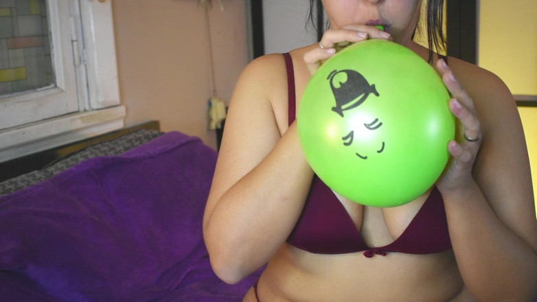 Bunny Looner: Stringi e macina i palloncini emoticon fino a che non è...