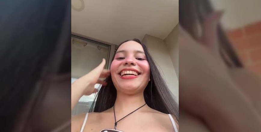 Gilr latinas: Perfektní masturbace latinskoamerického sexu těla v streepu