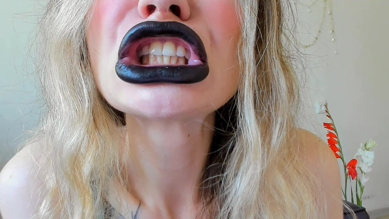 Rarible Diamond: Zwarte vierkante lippen