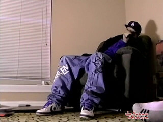 Joe Schmoe: सीधे लड़कों को चूसना