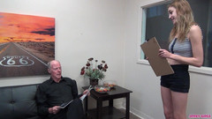 Jerky Girls: 18 岁的鸡巴吸盘主演蒙大拿纳尔逊