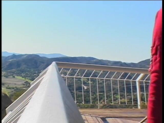 Analconda: Fofa e adorável morena vem para sua buceta lambendo e...